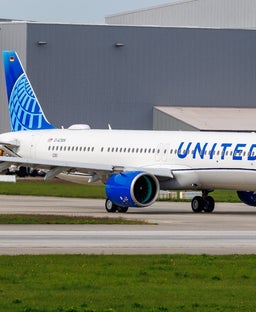 United adds 10 new international destinations in massive 13-route global expansion