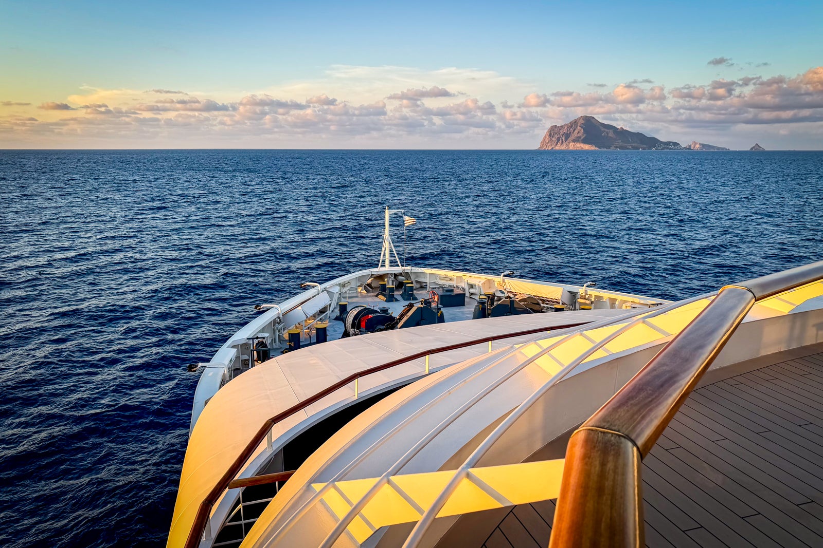 Le Dumont d'Urville sailing around Sicily.