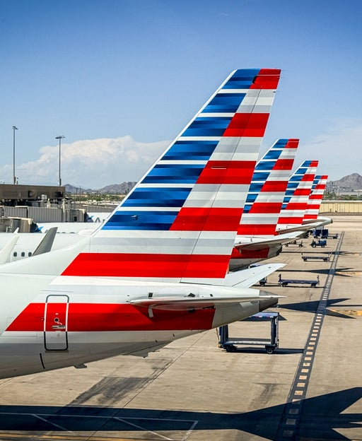 Why I rely on credit cards to earn American Airlines elite status