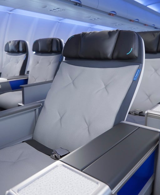 JetBlue_BlueFirst Seating Recline
