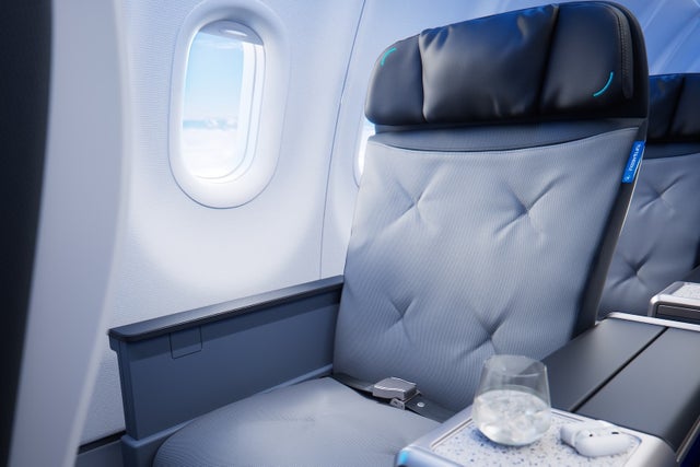 JetBlue_BlueFirst Tuft & Needle Seating