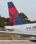 Delta cuts 5 routes across 7 cities, plans smaller Las Vegas schedule this winter