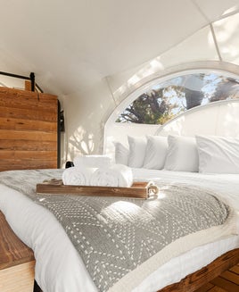 Hyatt goes glamping in New Mexico, an affordable Hilton in Deer Valley and other hotel news