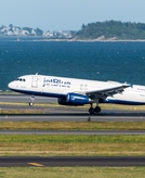 JetBlue still plans to double down on premium, undeterred by cost pressures