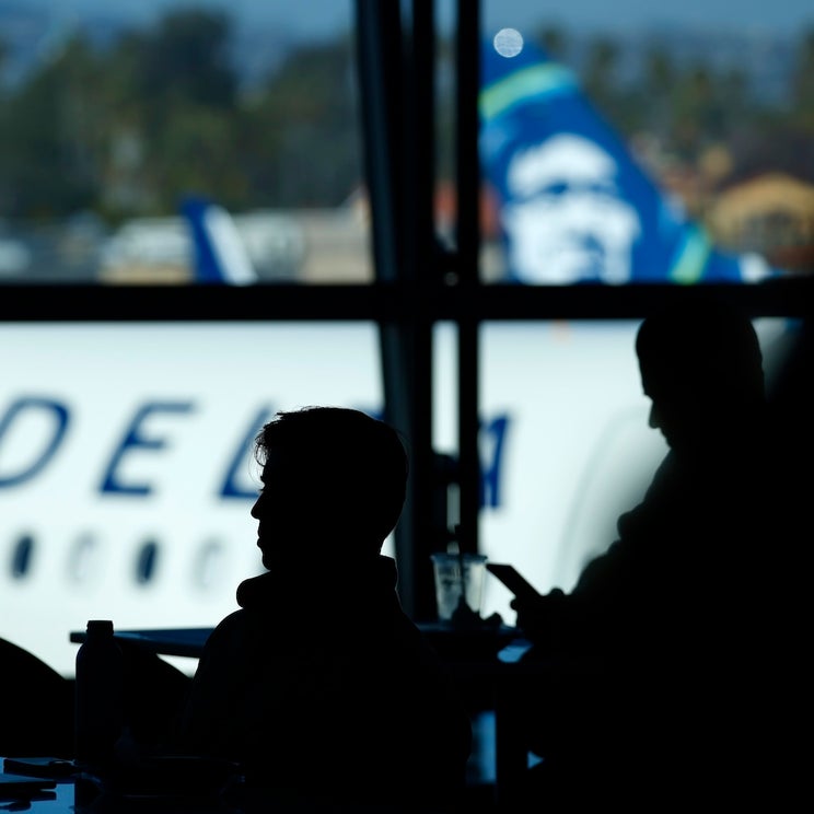 Delta downplays Seattle rivalry with former 'frenemy' Alaska Airlines